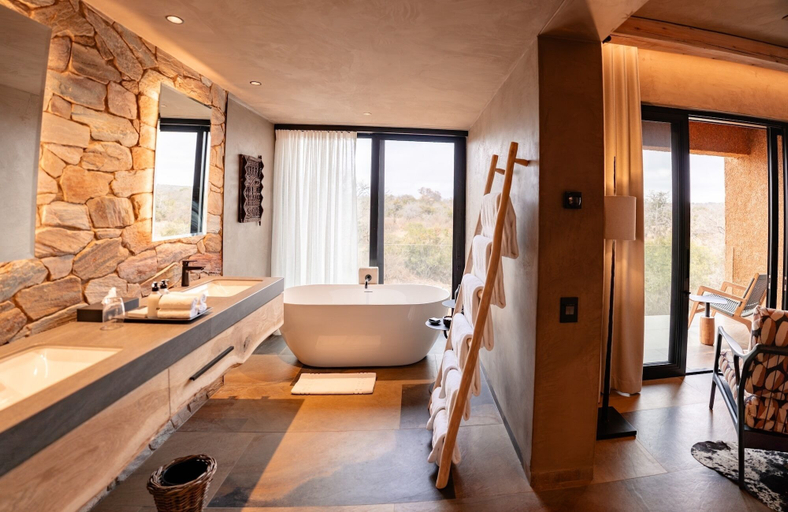 Bathroom 5, Kapama River Lodge, Mopani