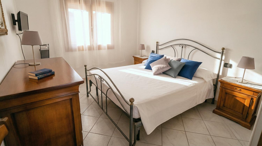 Bedroom 2, Cavour Apartment With Terrace, Olbia-Tempio