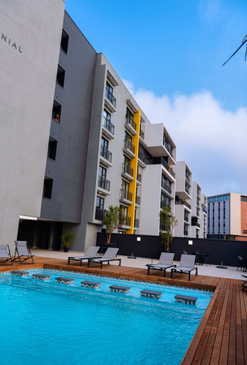Pool 3, Millennial Blue Haven, Pixley ka Seme