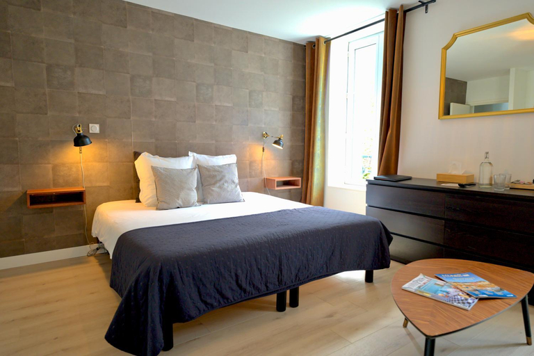Bedroom 2, La Villa des Sables, Finistère