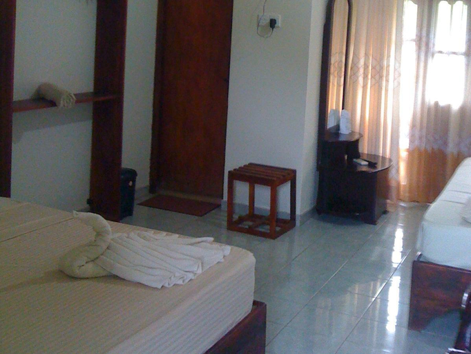Bedroom 2, Nilketha Villa Eco Hotel, N. Palatha Central