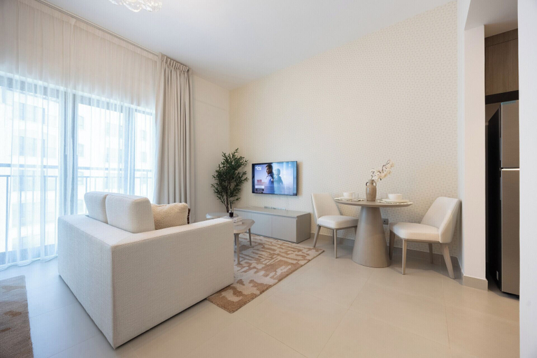 Living area 2, Bloomfields Studio in Fairways 1 -YGC, Yas Island