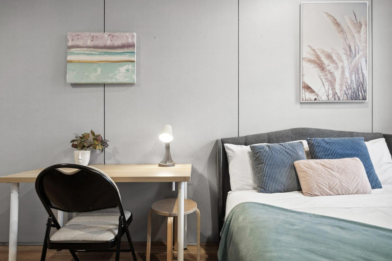 Bedroom 2, Standard Triple Room - Luxe Spot - Next to Central - Shared Bathroom and Amenities, Sydney