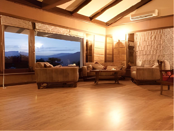 Public Area, Club Mahindra Naukuchiatal, Nainital