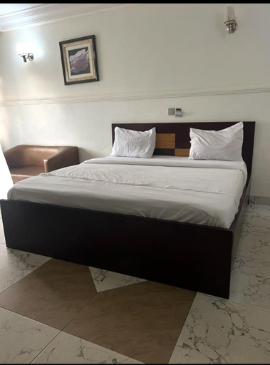 4, Savannah Suites, AbujaMun