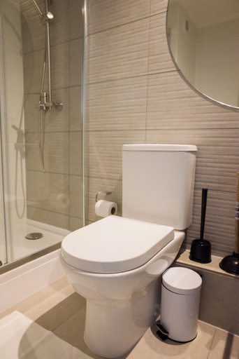 Bathroom 3, Apartment Nearby Metro with Pool, Cordillera