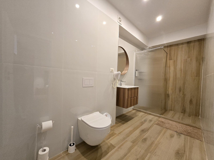 Bathroom 5, AeroGrey Residence Apartments, Tunari