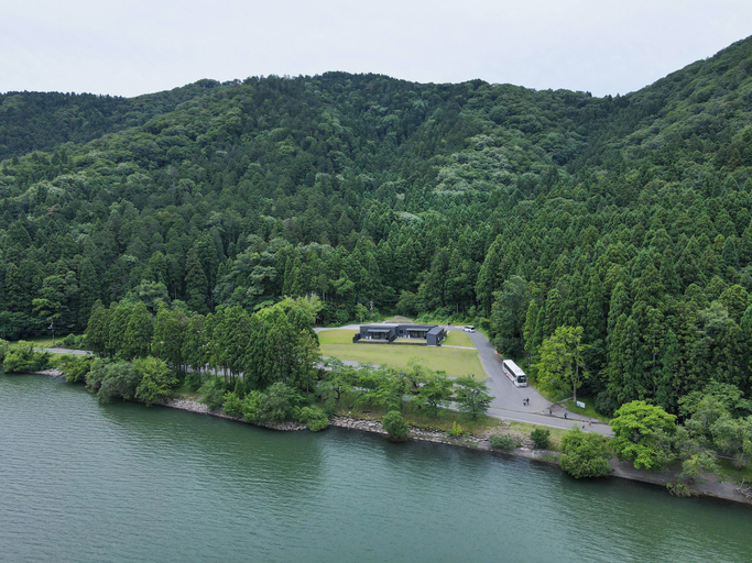 Exterior 5, Yogo Lakeside Villa Kagamigaoka, Yogo