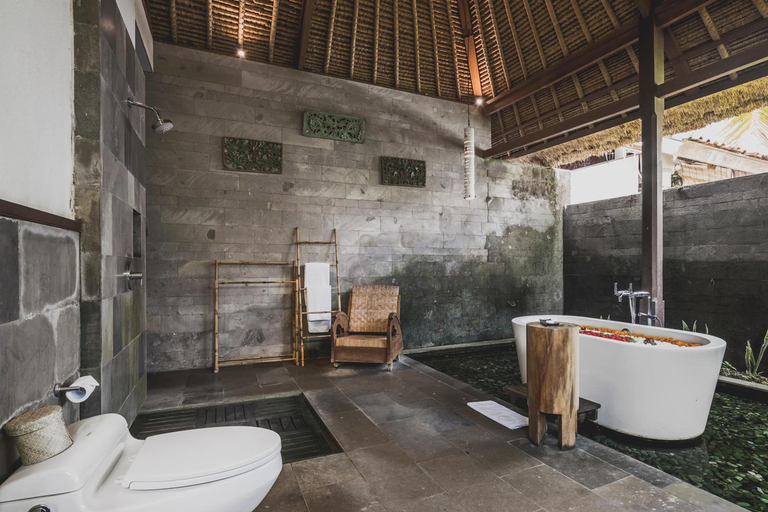 Bathroom 4, Luwak Ubud Villas, Gianyar