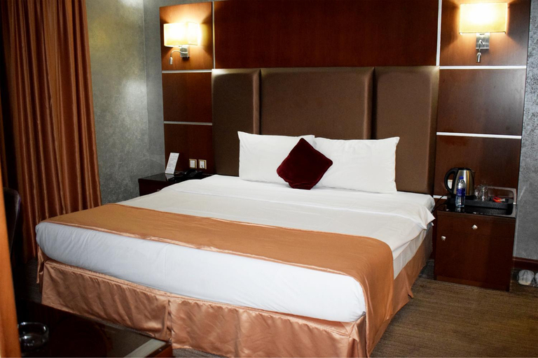 Bedroom 4, Kings Park Hotel, Dubai