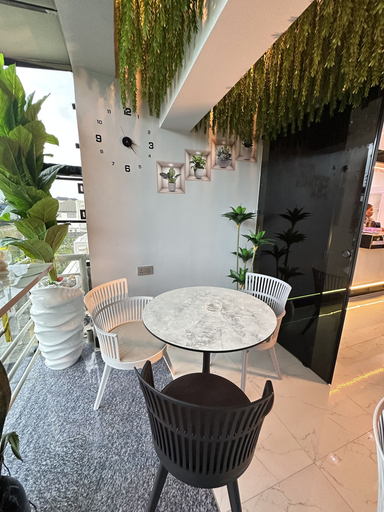 Dining 5, Holy pie Luxury Apartment, Port Harcourt