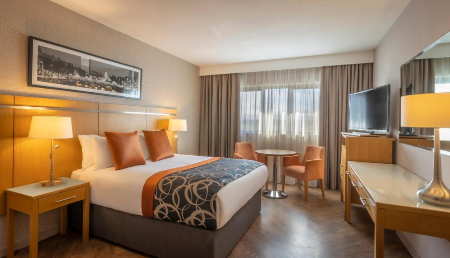 Bedroom 3, Clayton Hotel Liffey Valley, Dublin