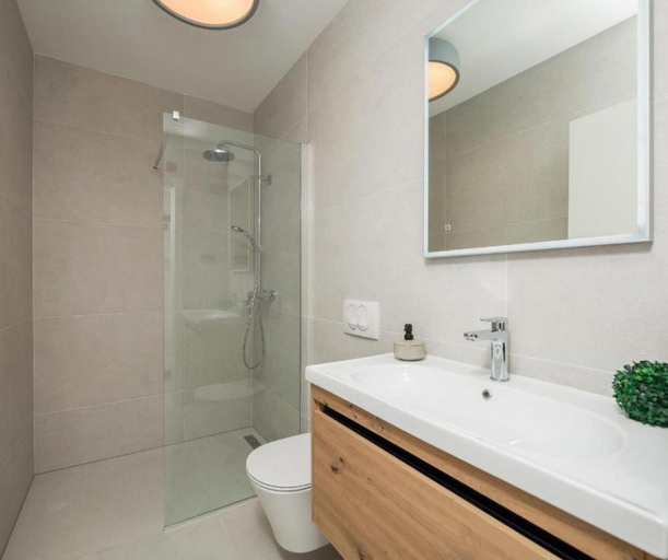 Bathroom 5, Villa Majestic, Primošten