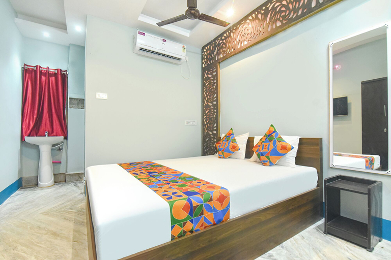 Room 5, Fabhotel Taj Palace, Kolkata