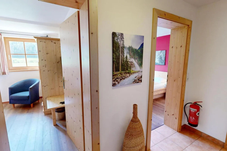 Others 3, Detached Chalet in Wald im Pinzgau, Zell am See