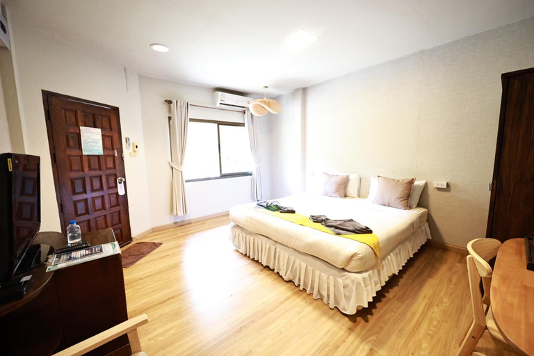 Bedroom 2, Heaven Kwai Resort, Sai Yok