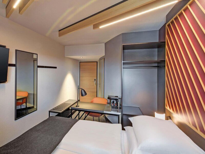 Bedroom 4, B&B Hotel Kassel-Industriepark, Kassel