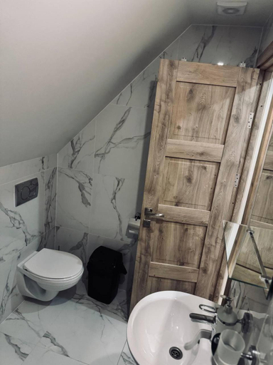 Bathroom 3, Cottage Hata Zustrich, Iaremchans'ka