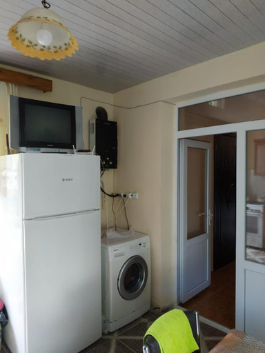 4, U Shoreni, Batumi