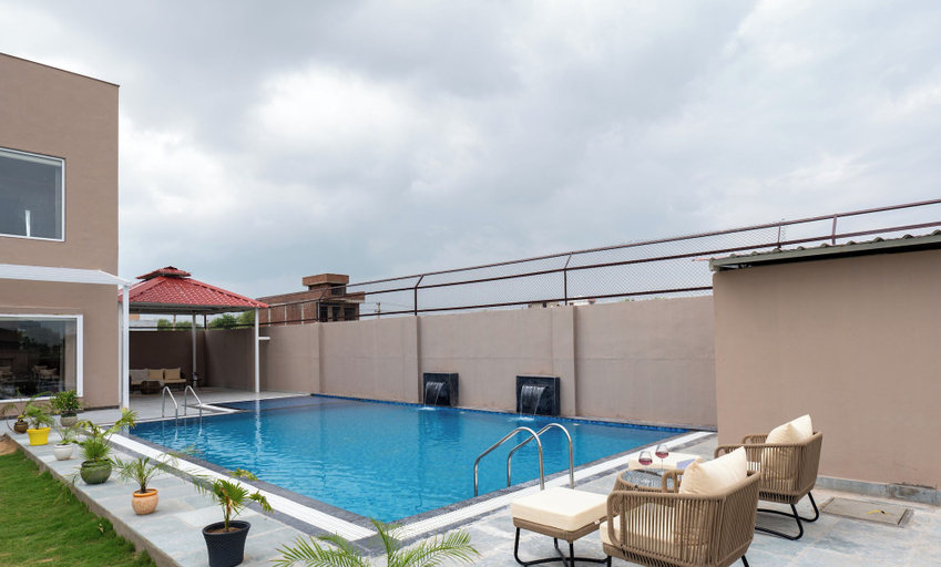 Pool 4, Elivaas Signature Casa Horizon 6BHK Vila, Jaipur