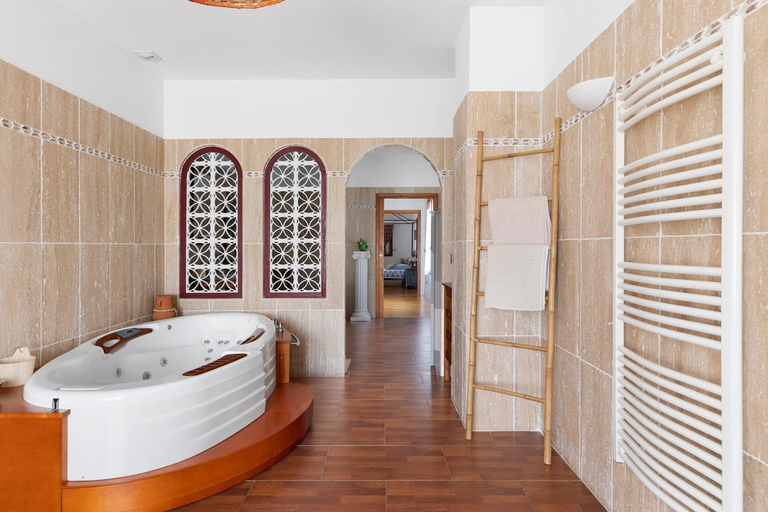 Bathroom 4, Villa Bolero, Indre-et-Loire