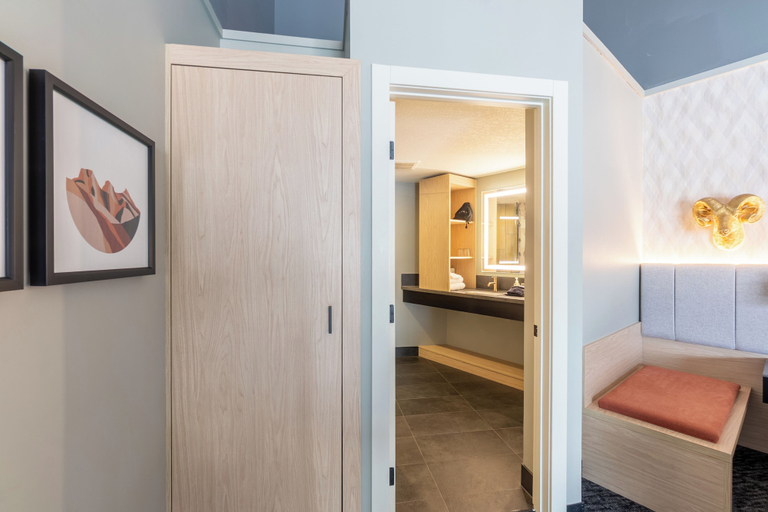 Bedroom 3, Everwild Canmore - Nordic Spa & Hotel, Division No. 15