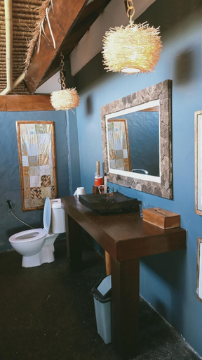 Bathroom, Tanjungan, Lombok