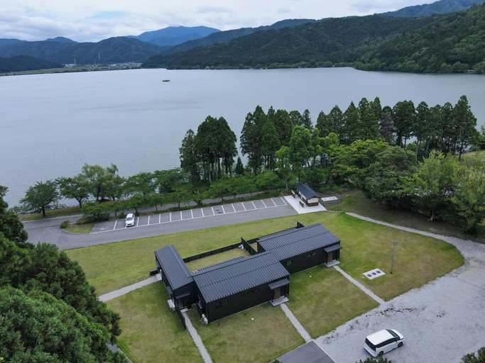 Exterior 3, Yogo Lakeside Villa Kagamigaoka, Yogo