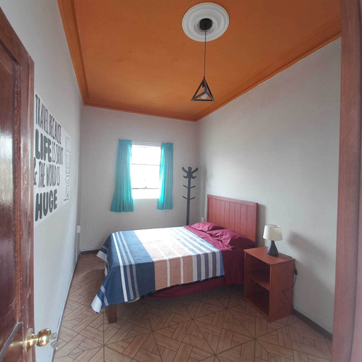 Room 3, ILLA HOSTELS, Arequipa