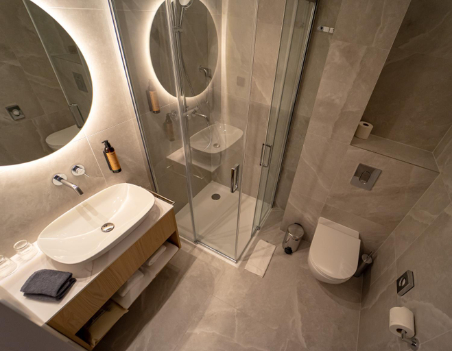 4, Tower Hotel Wrocław, Środa Śląska