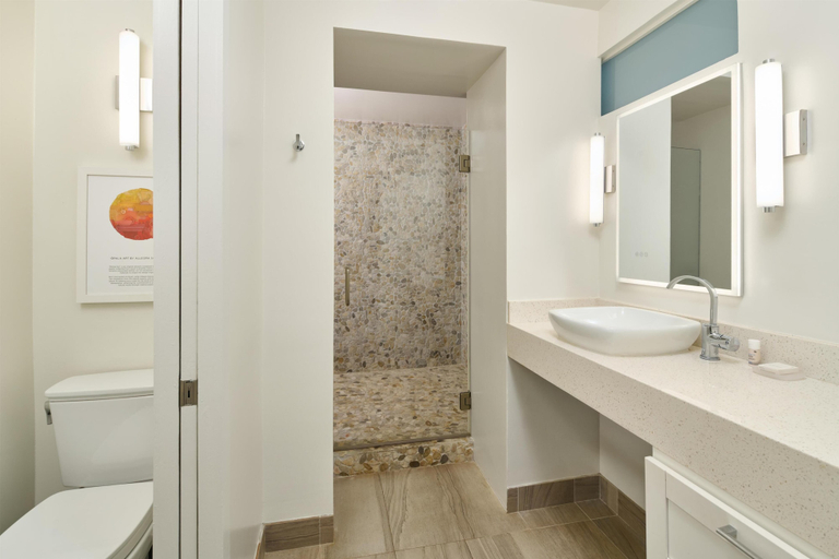 Bathroom 5, OUTRIGGER Kauaʻi Beach Resort & Spa, Kauai