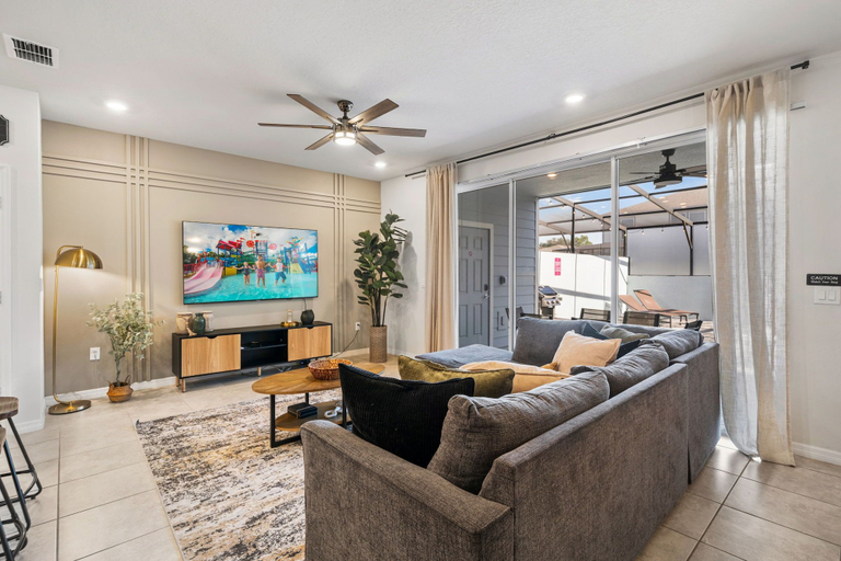 Property amenity 4, 4254 Lana Avenue, Polk