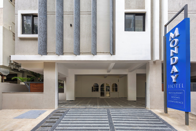 Exterior detail, Monday Hotels & Suites Madhapur, Hyderabad