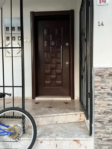 Exterior detail, Özler Apart Pansiyon, Edremit