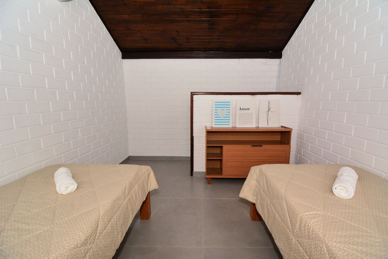 Spa, Casa na Praia dos Ingleses -NIN019, Florianopolis