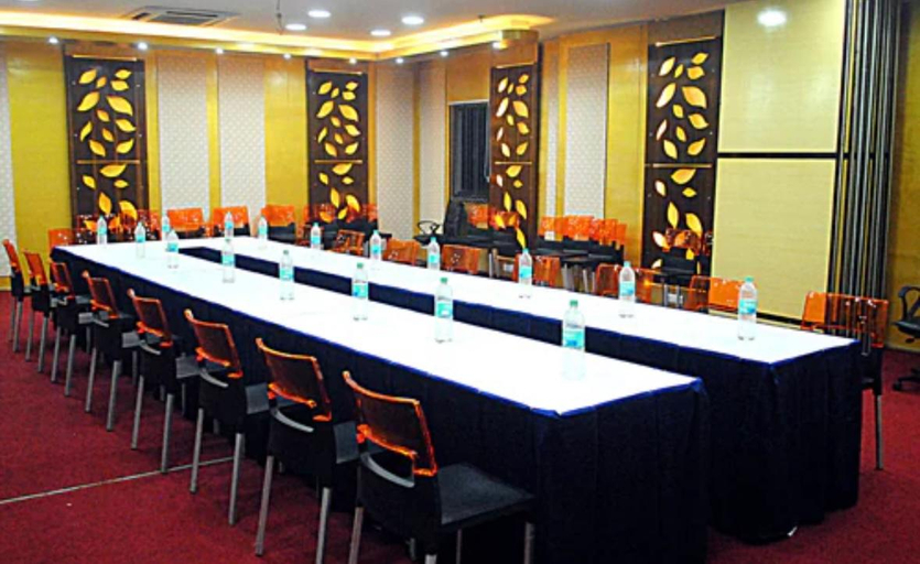 3, Hotel Emerald Kolkata, Kolkata