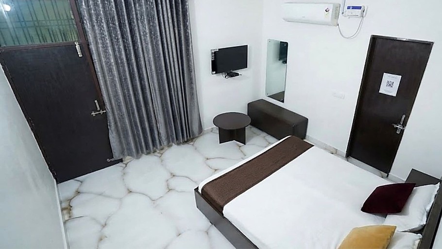 Room 2, The Elite Inn Lucknow, Lucknow
