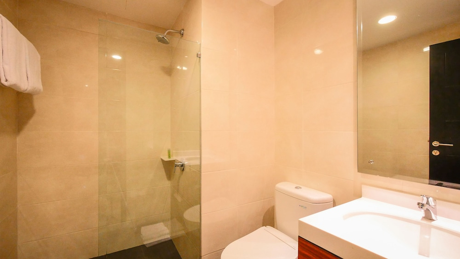 Bathroom 4, Prime Park Hotel & Convention Pekanbaru, Pekanbaru