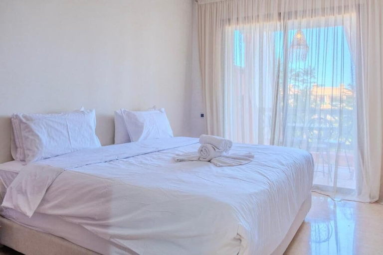 Room 2, Luxury 2BR with Pool Camp Garden View Balcony, Marrakech