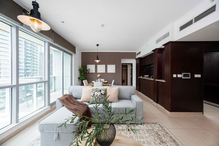 Room 3, Cozy 1BR Steps From Burj Khalifa Mall, Dubai