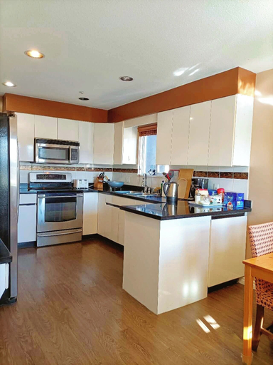Private kitchen 3, Nice Home in Vancouver, Greater Vancouver