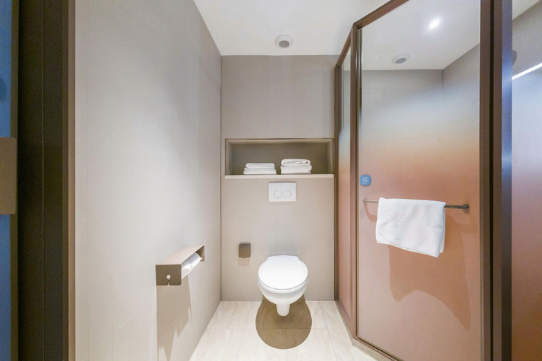 Bathroom 3, Hanting Hotel Shanghai Chongming Bayi Road, Shanghai