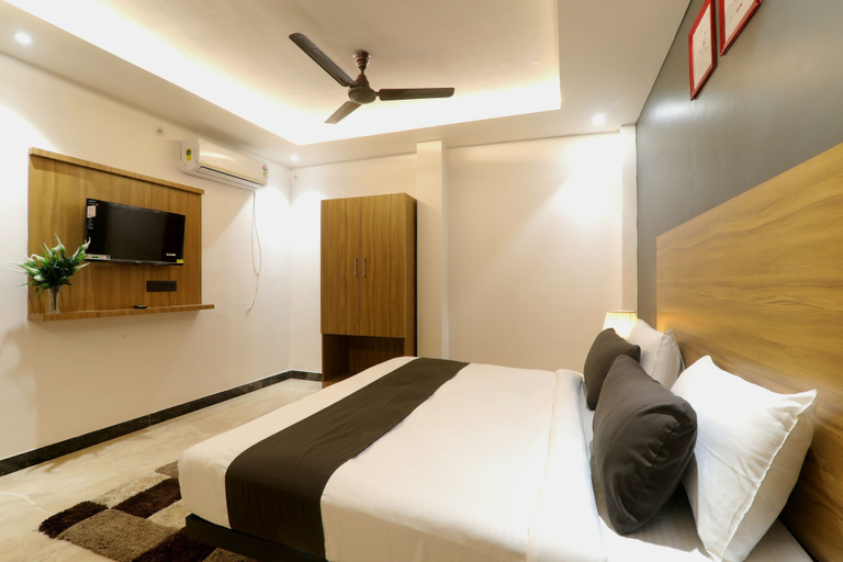 Bedroom 4, Hotel Golden Tulip'z, Gorakhpur