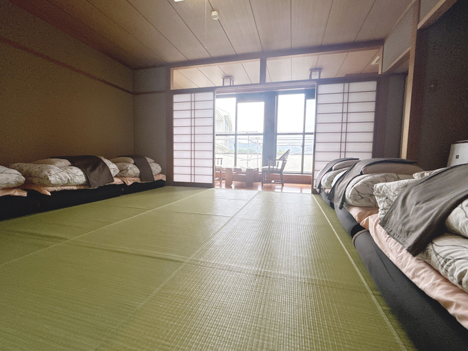 Room 3, pokapoka village, Ise