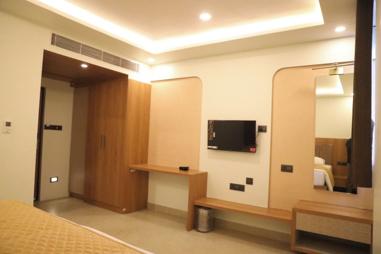 Room 5, Majestic Meridian, Tiruvannamalai