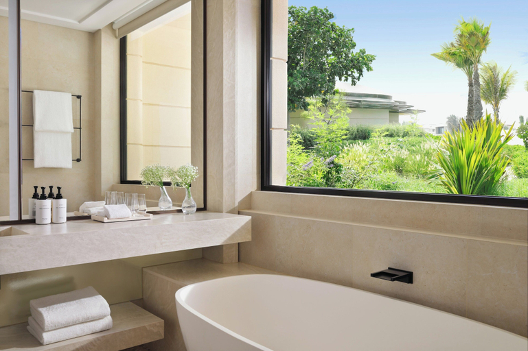 Bathroom 5, InterContinental The Red Sea Resort by IHG, Umluj