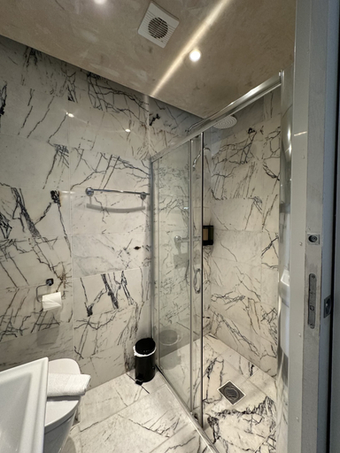 Bathroom 2, Widegate Residential, London