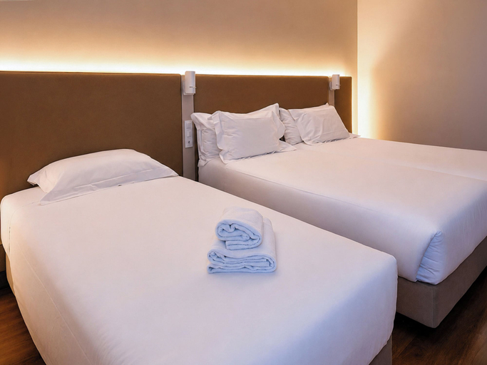 Bedroom 2, Hotel Coimbra Aeminium, Affiliated by Meliá, Coimbra