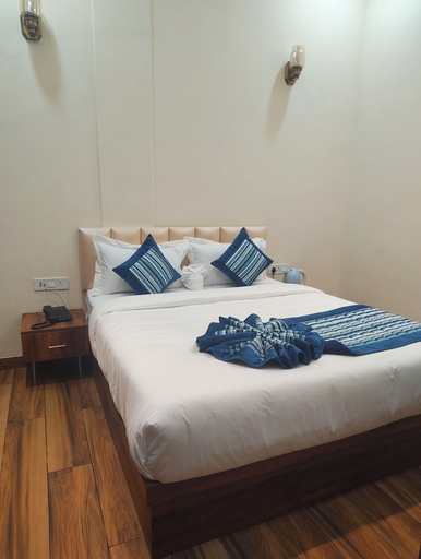 Room 3, Prema Inn Hotel & Restaurant, Gautam Buddha Nagar