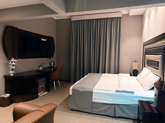 Bedroom 2, Kings Park Hotel, Dubai